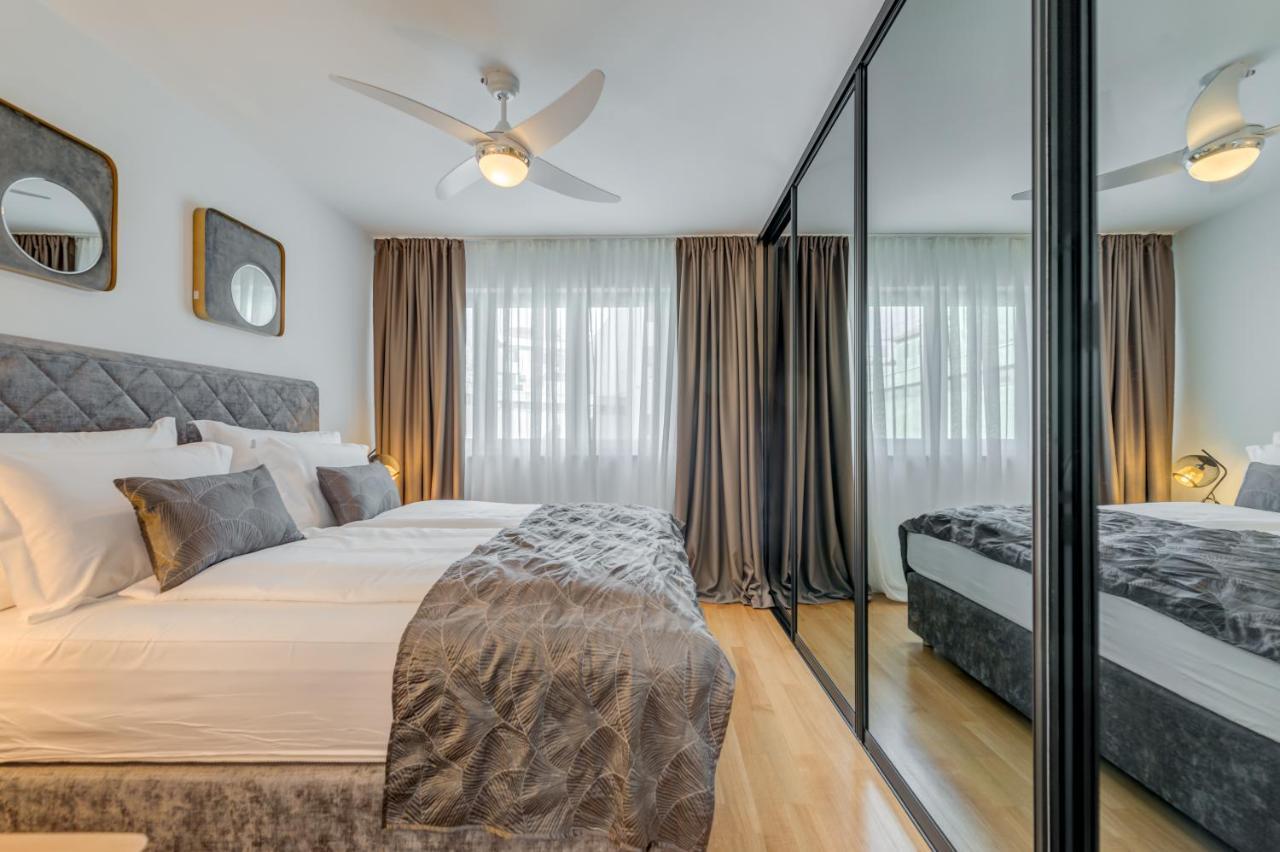 Paparazzi Apartment Split Bagian luar foto