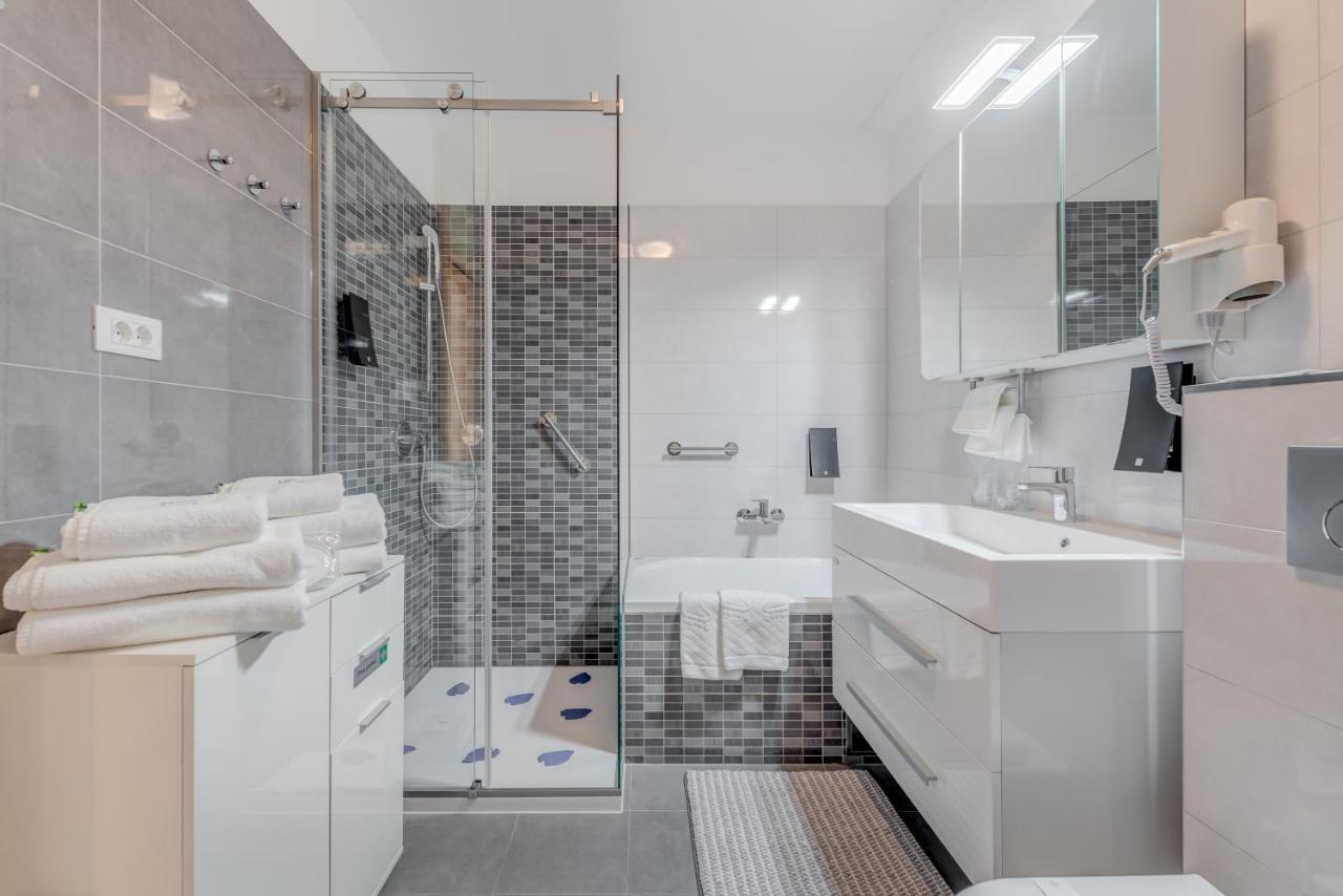 Paparazzi Apartment Split Bagian luar foto